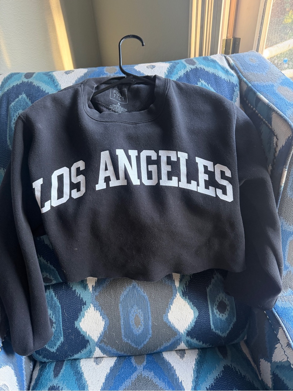 Full Tilt Black cropped Crewneck Sweatshirt with White "Los Angeles" Print